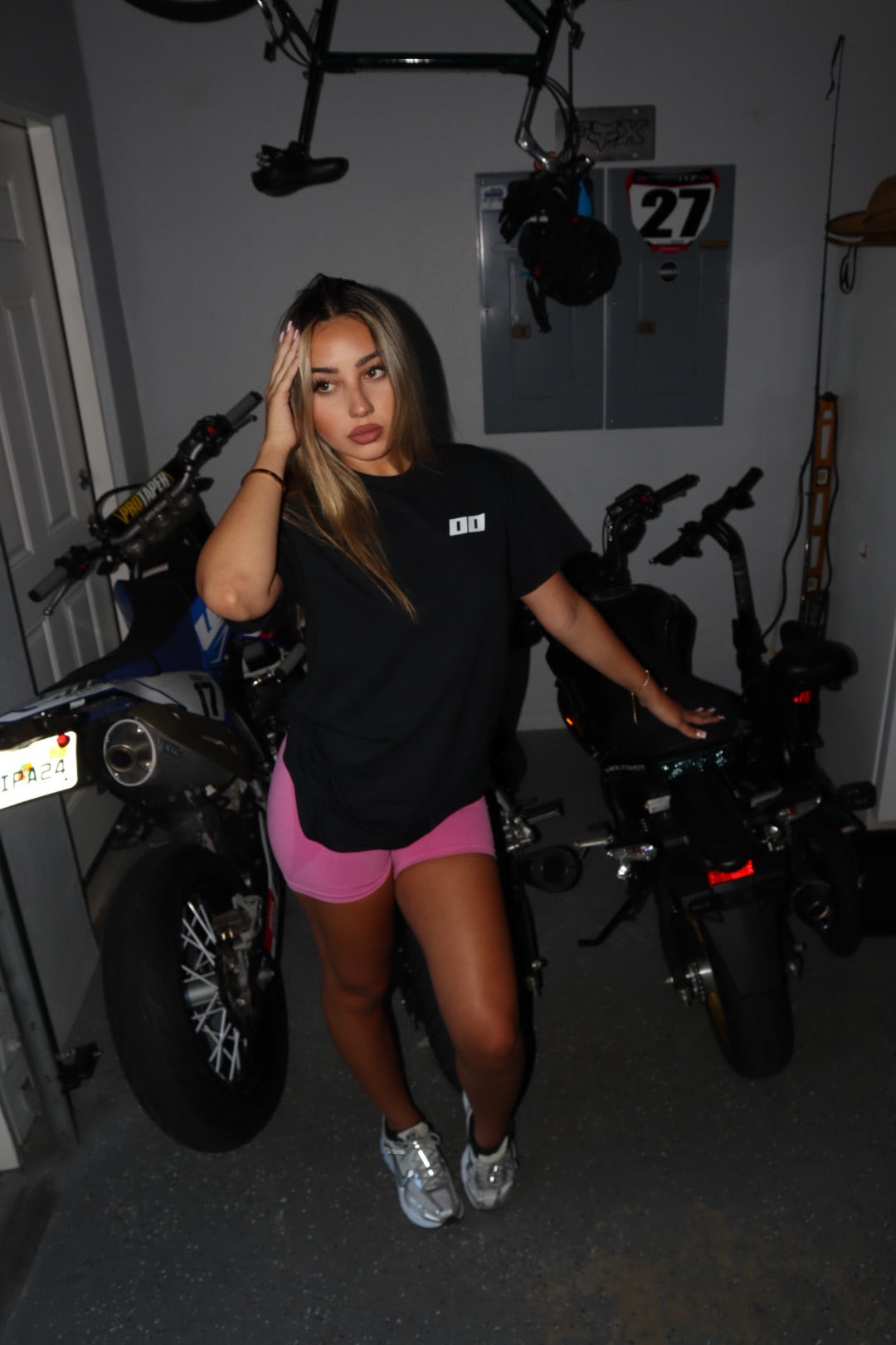 Hot Girls Like Dirt Bikes Cotton T-Shirt