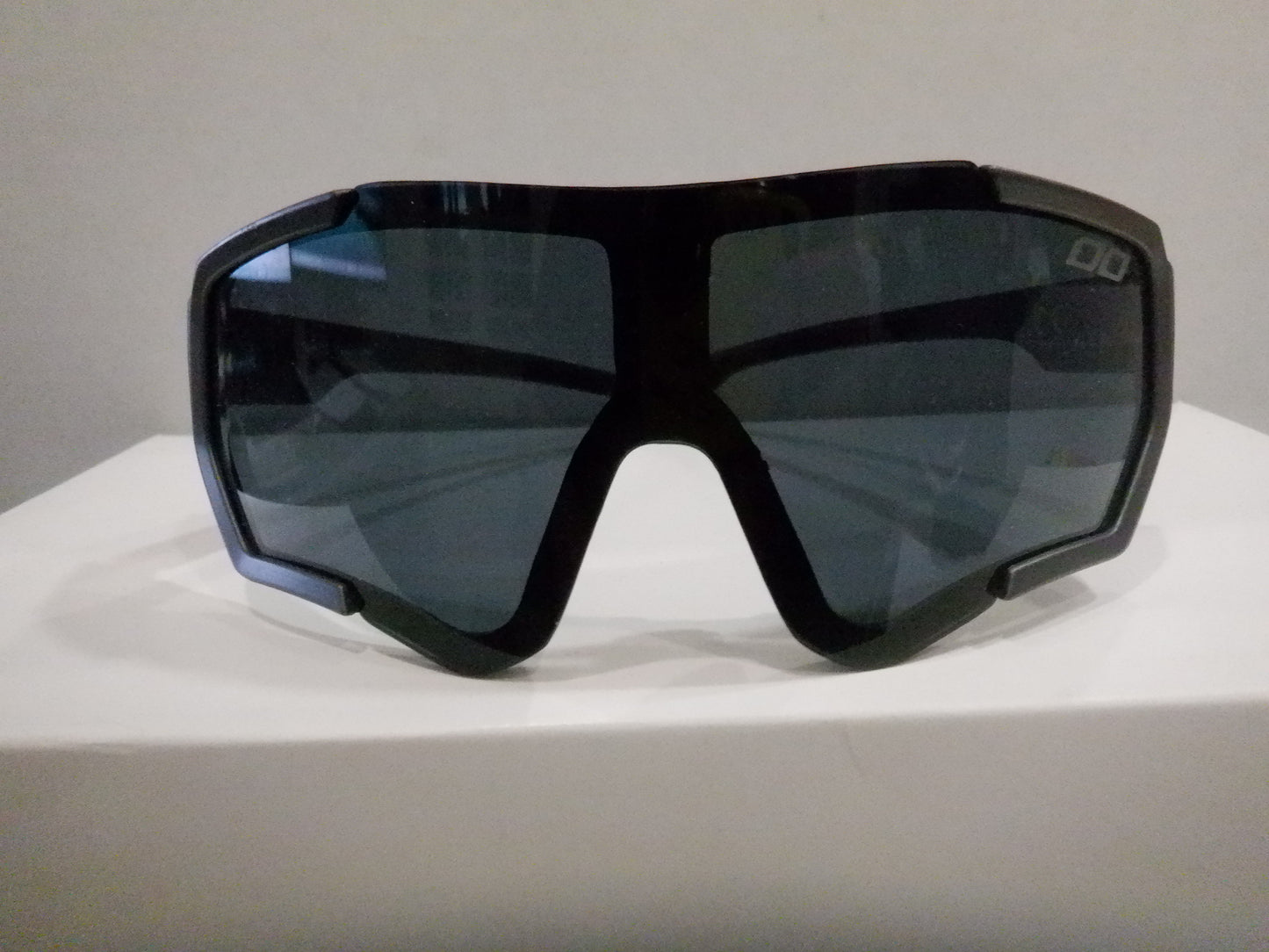 00 Stride Sunglasses