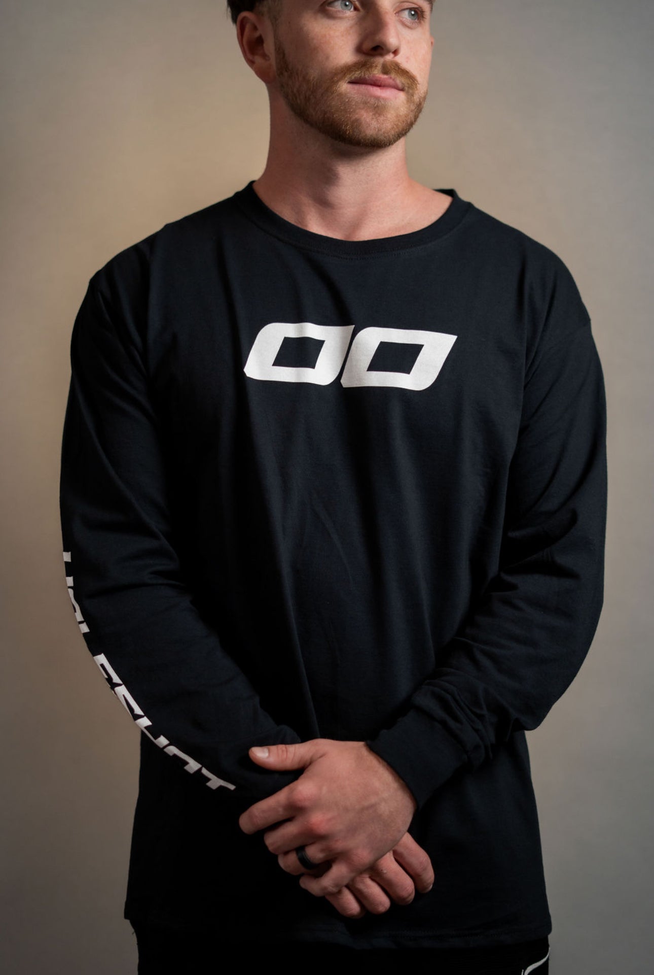 00 Long Sleeve Cotton T-Shirt